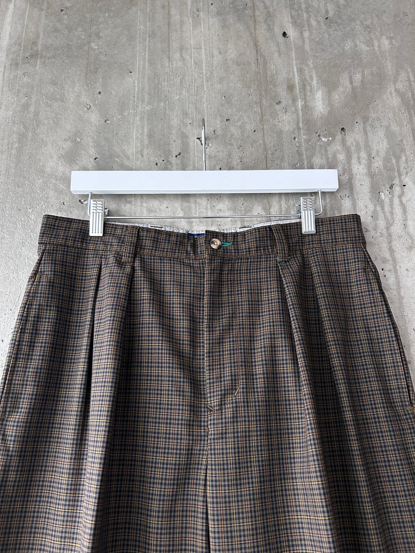 Tommy Hilfiger brown wool plaid pleated cuffed trousers