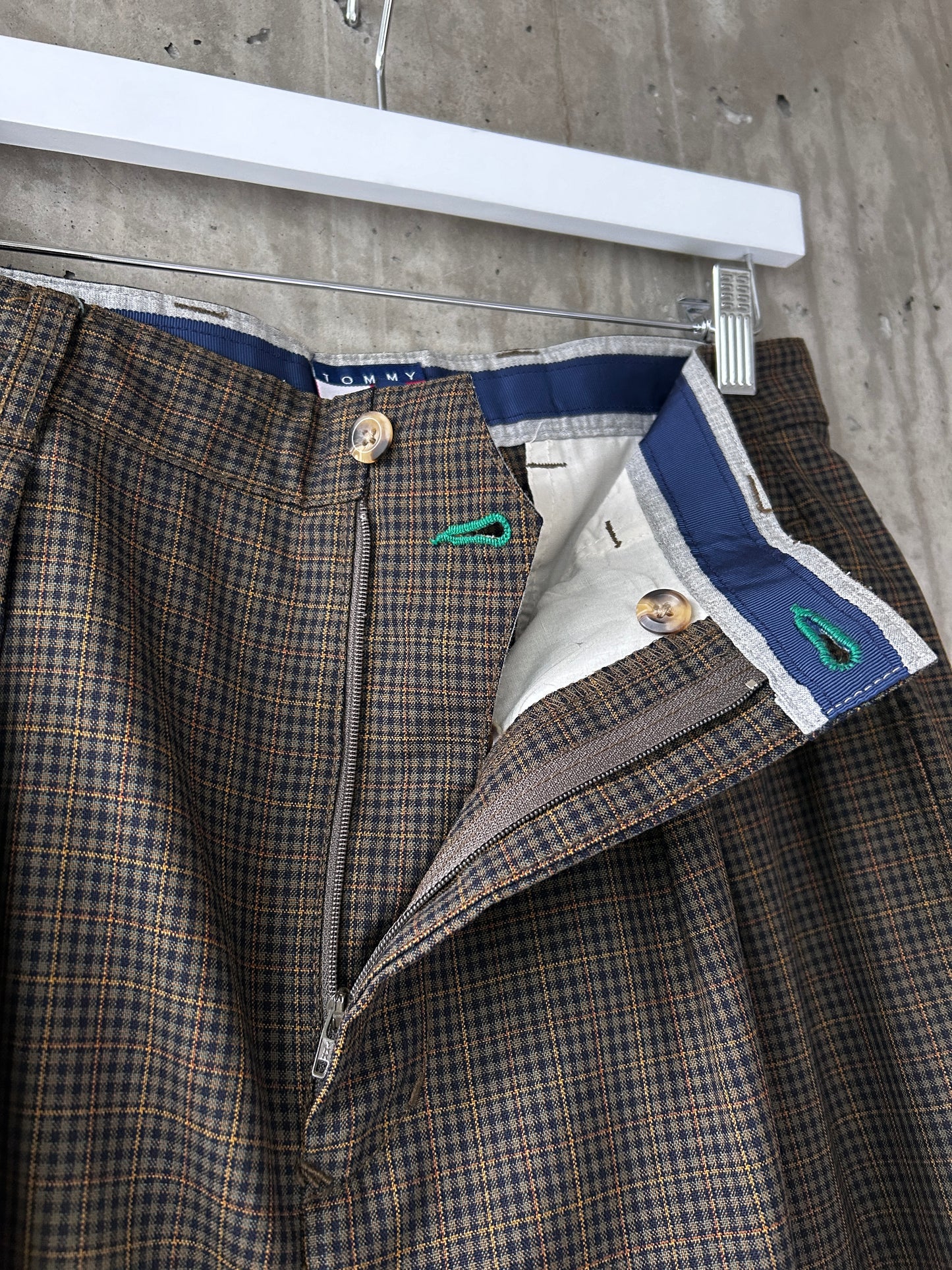 Tommy Hilfiger brown wool plaid pleated cuffed trousers