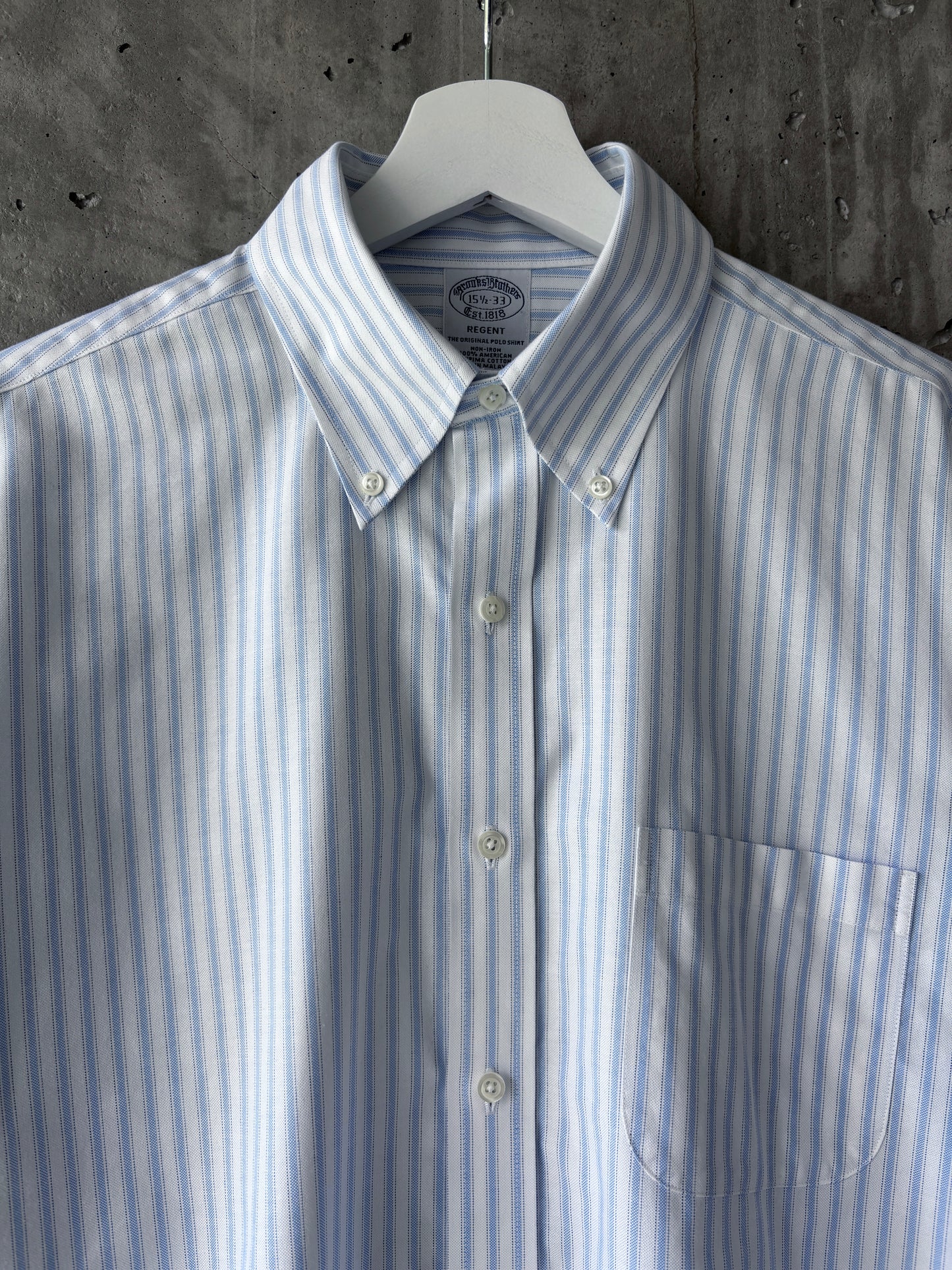 Brooks Brothers white/blue striped cotton button-down shirt