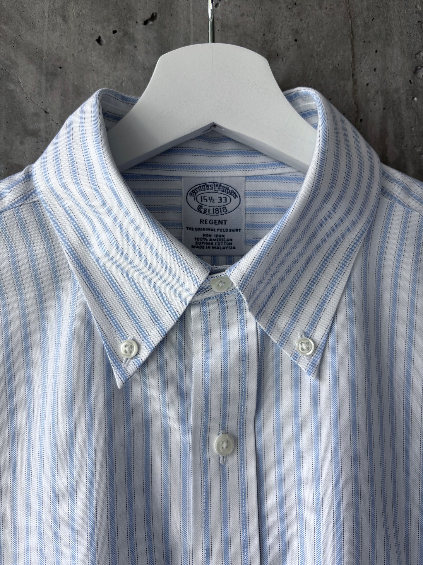 Brooks Brothers white/blue striped cotton button-down shirt