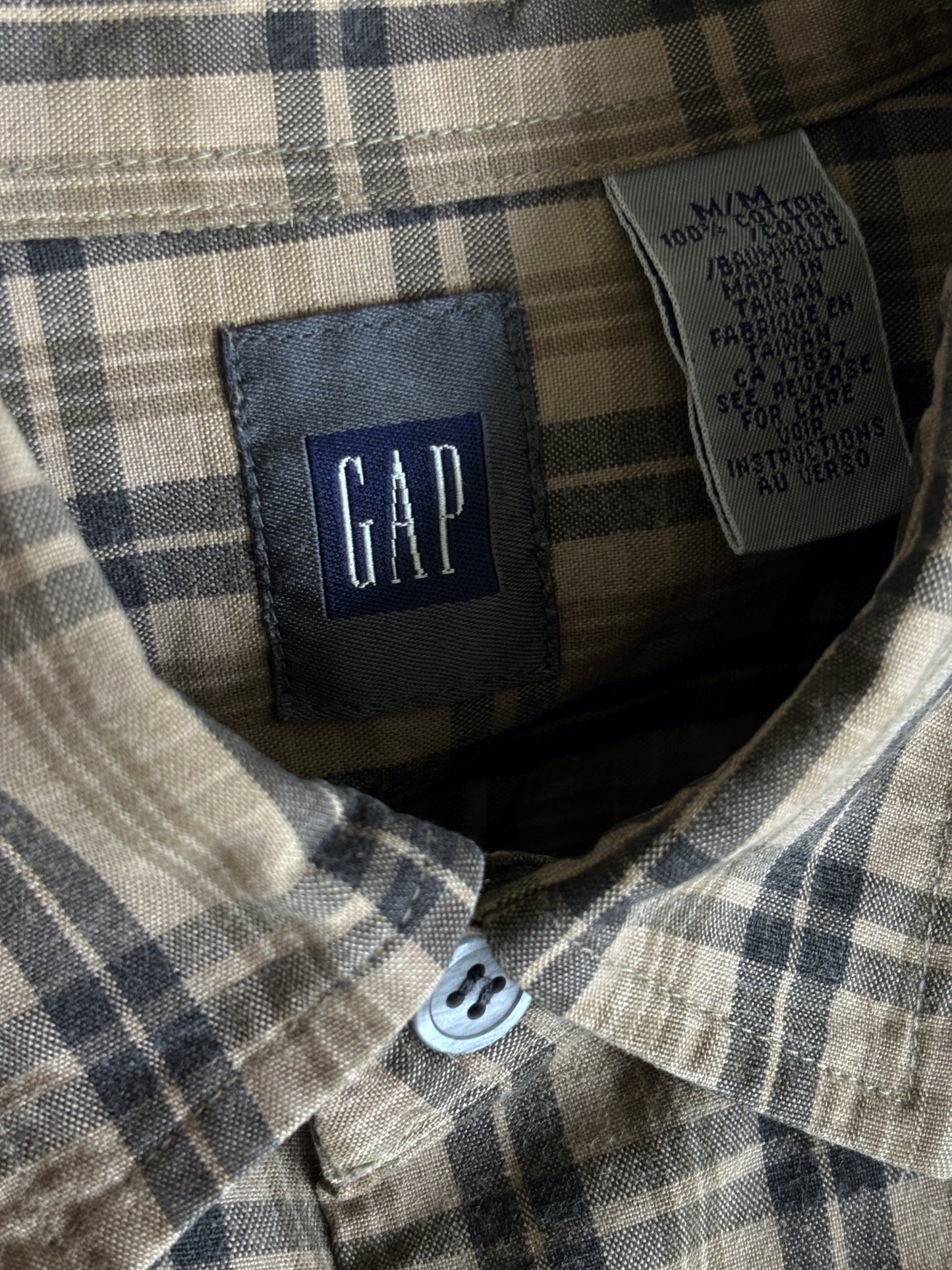 GAP tan/khaki/black plaid cotton button-up shirt