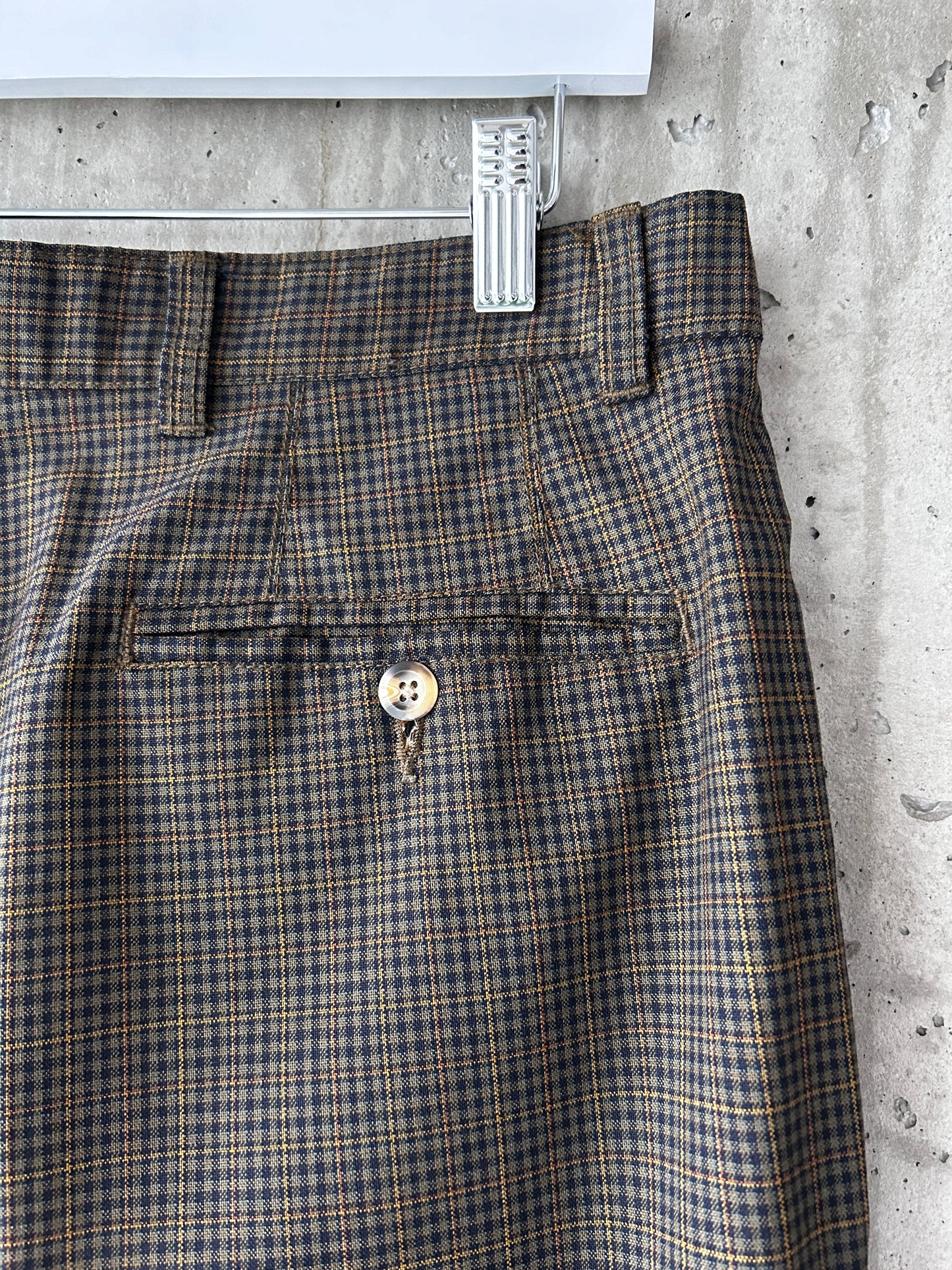 Tommy Hilfiger brown wool plaid pleated cuffed trousers