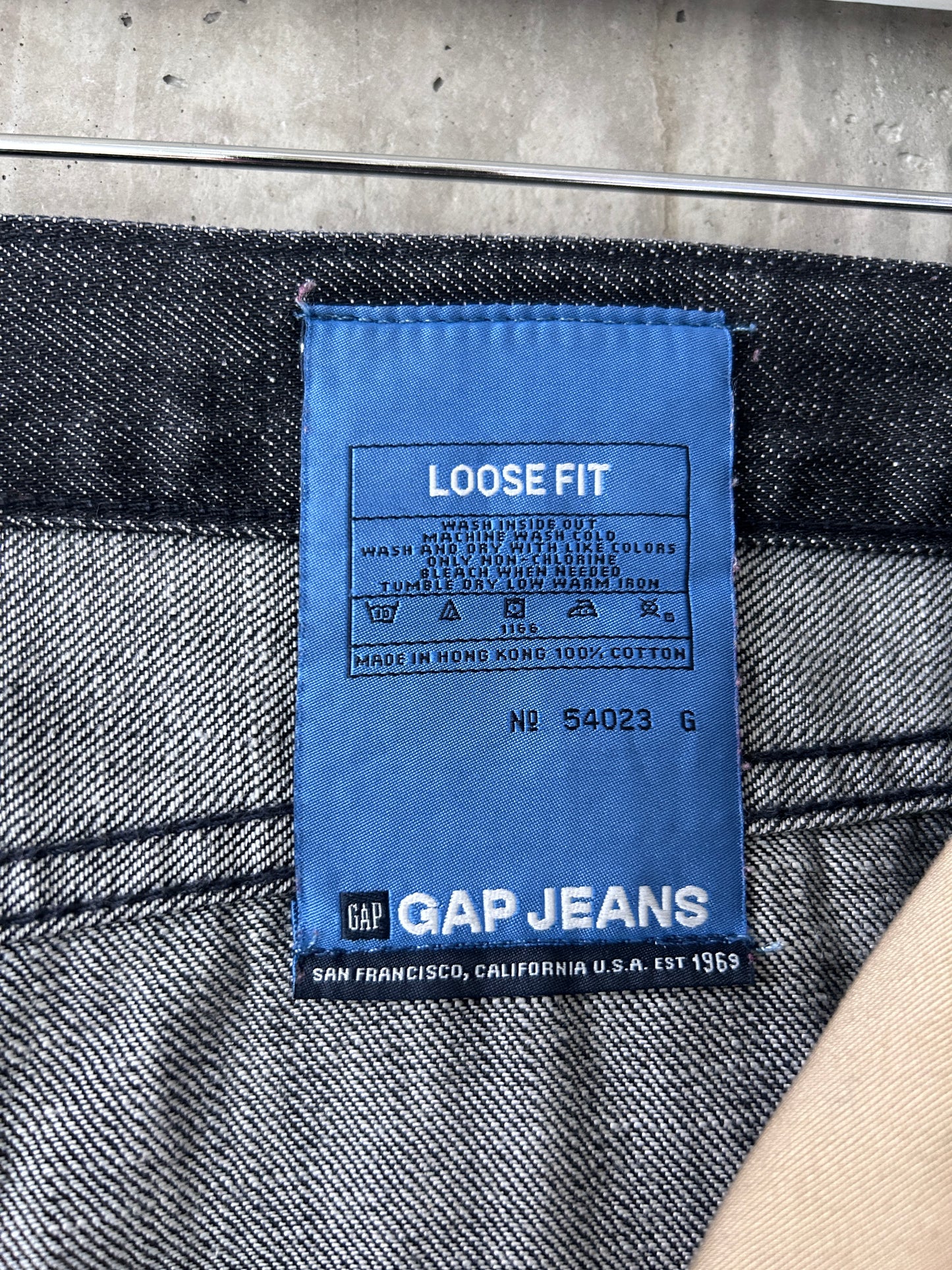 GAP 1969 washed black denim loose fit straight leg jeans